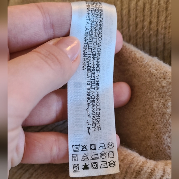 Zara Women's Small Beige Warm Turtleneck Sweater - Picture 9 of 9